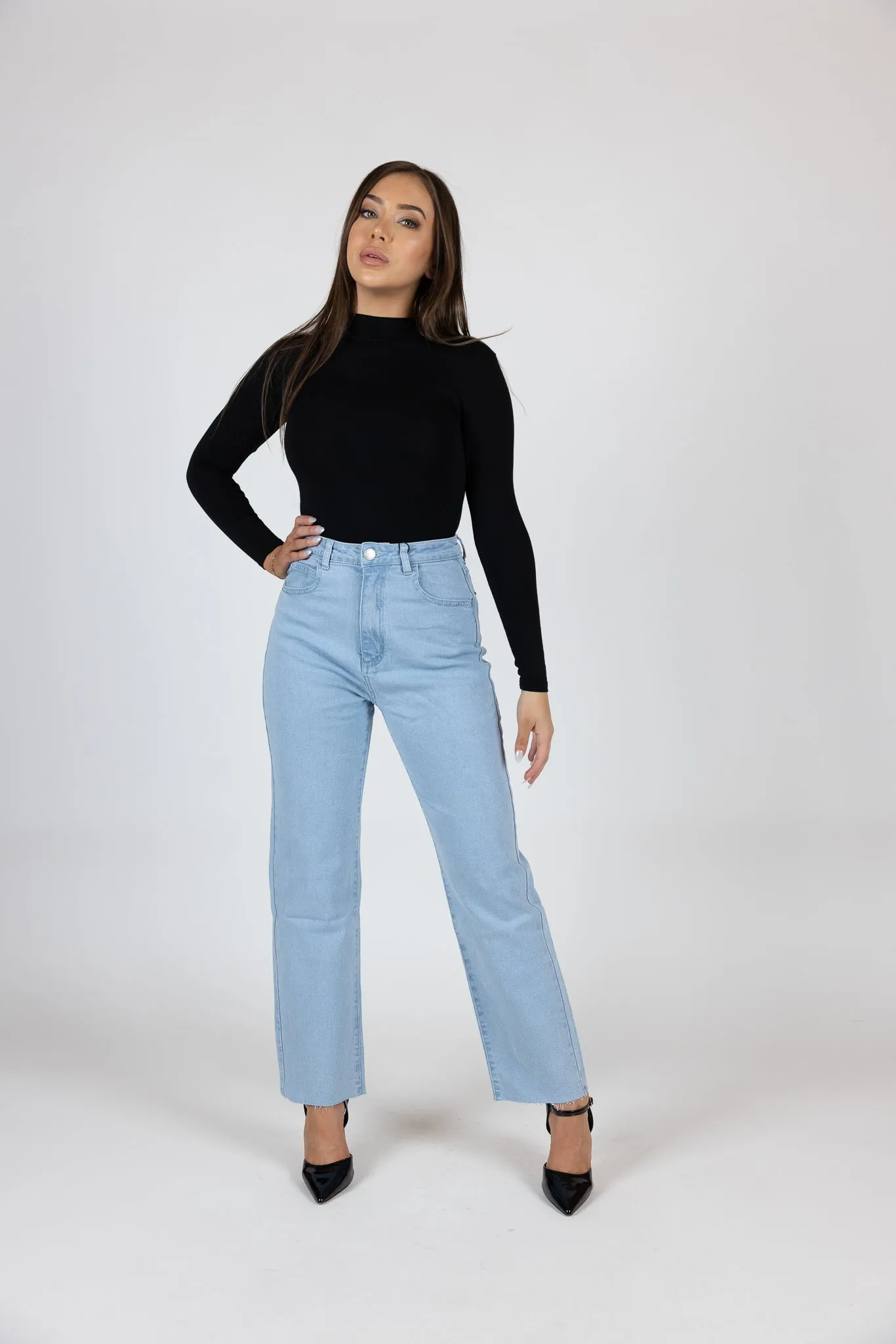 Raw Hem Stretch Straight Leg Jeans