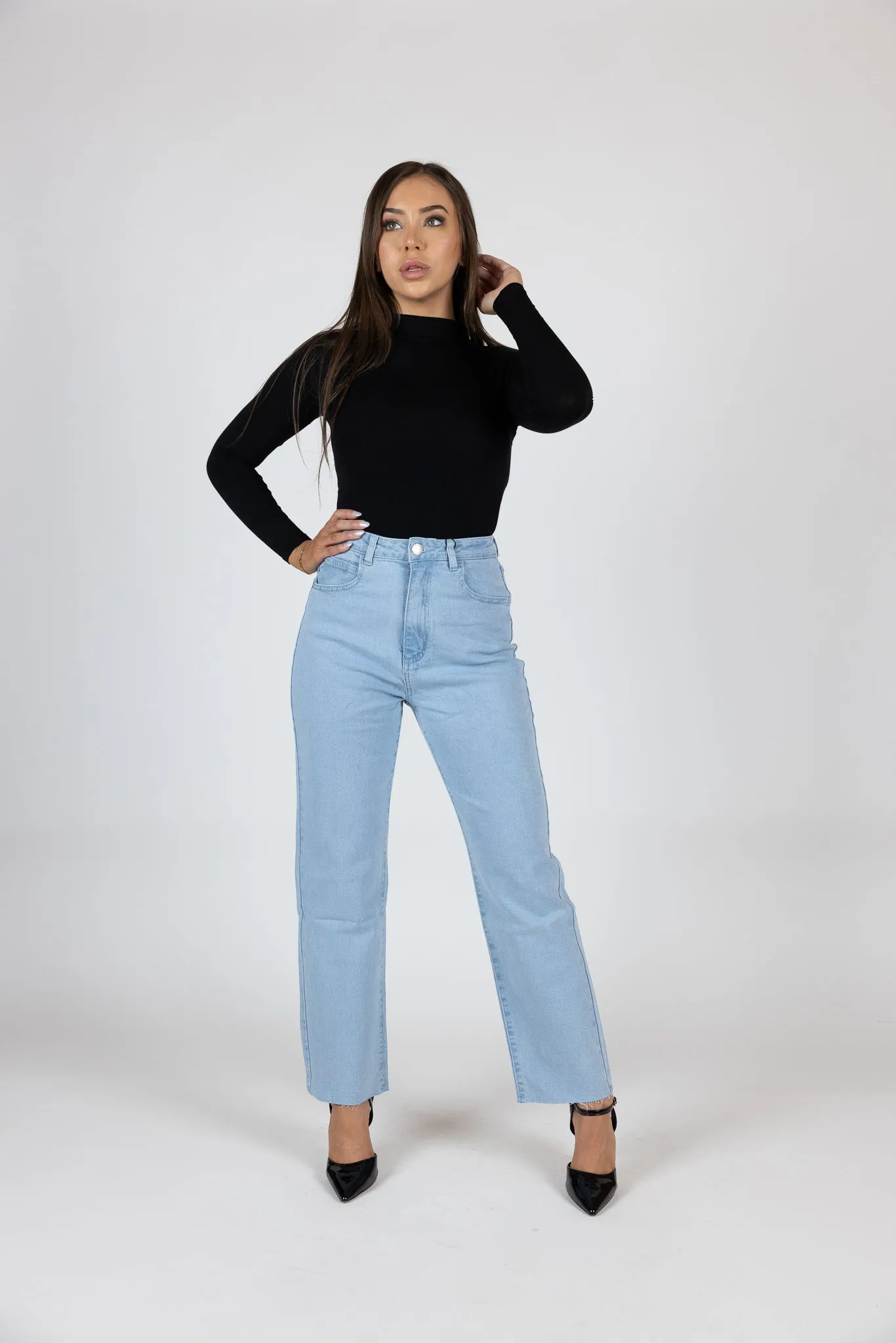 Raw Hem Stretch Straight Leg Jeans