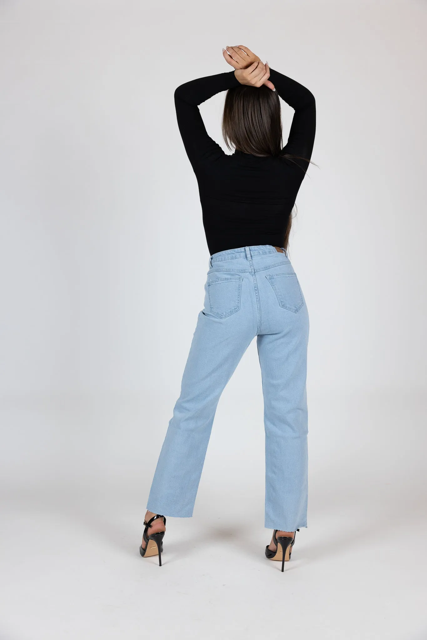 Raw Hem Stretch Straight Leg Jeans