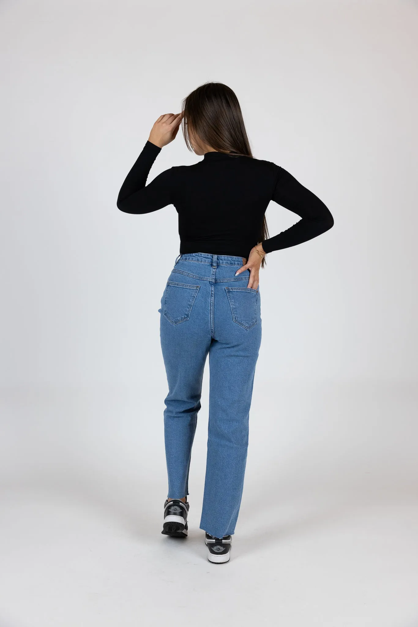 Raw Hem Stretch Straight Leg Jeans