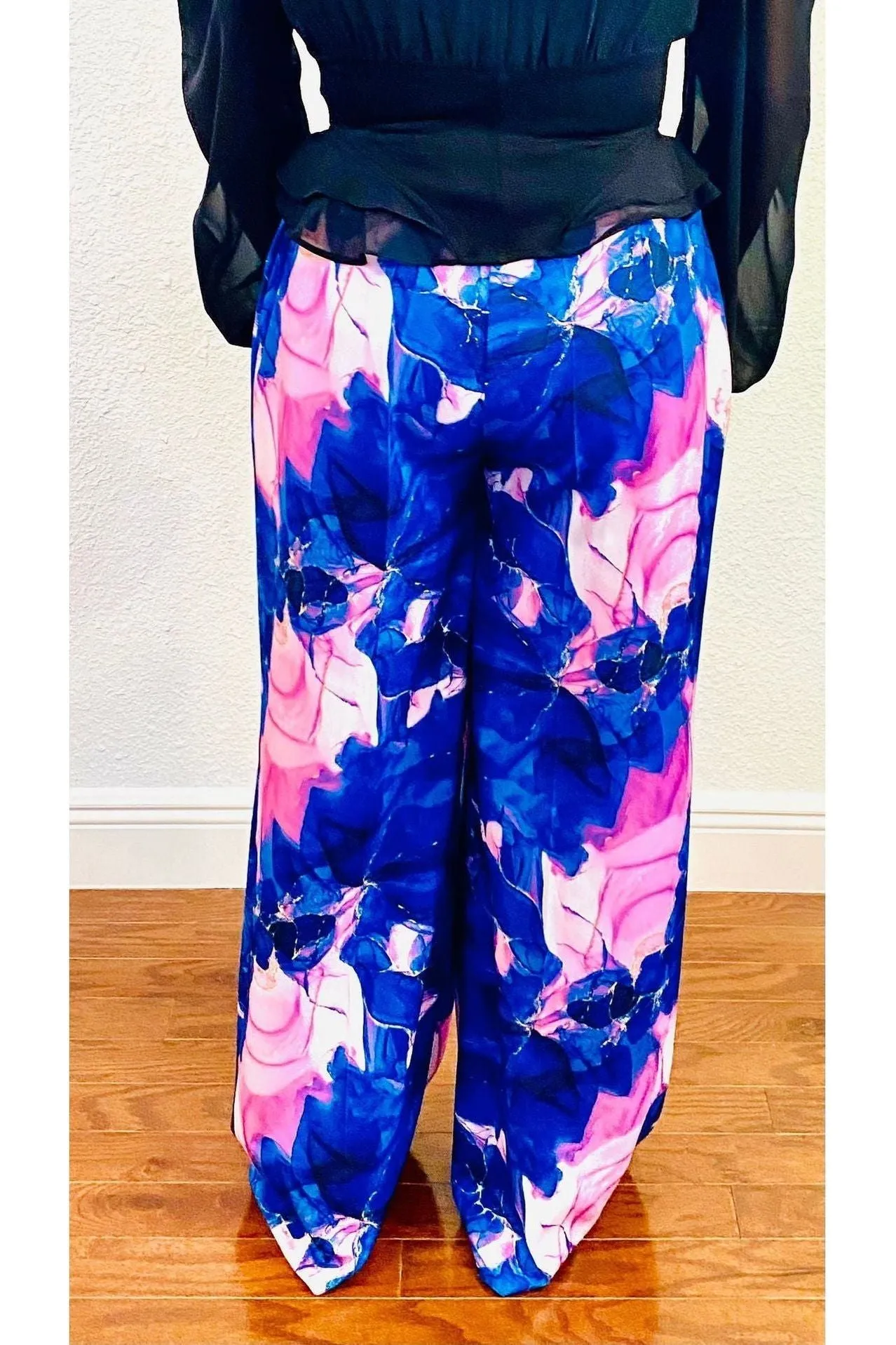 Royal Printed Wide legged Pants