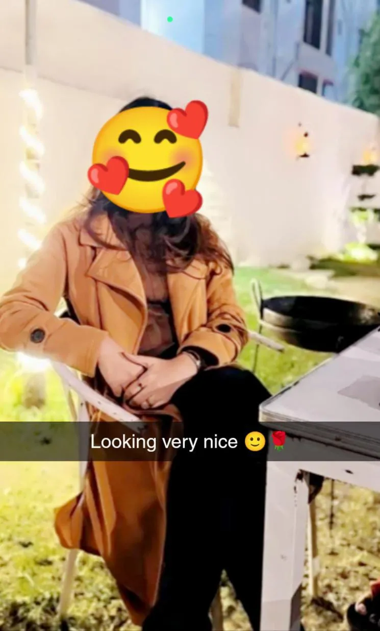Winter Collection Long Coat Both Sided Pockets With Long Sleeves Women Coat ( End-of- Winter Season Sale Get 50% Off Limmit Time Offer Valid From 28 February Hurry Up )